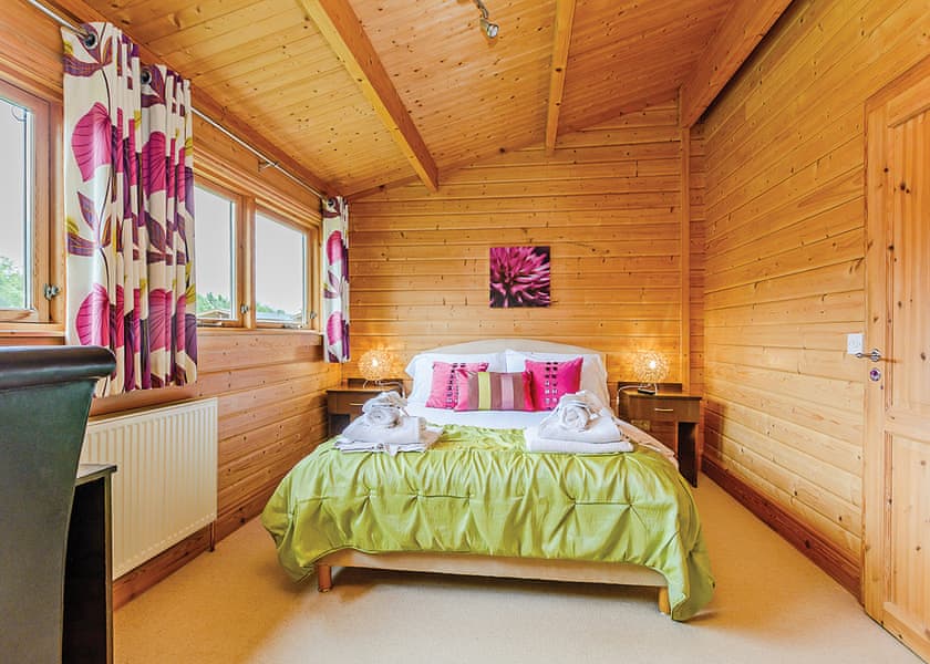 Bulrush Watersedge - Dacre Lakeside Park, Brandesburton, Driffield