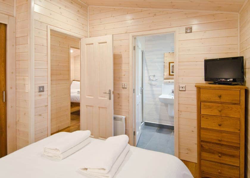 Chatsworth Elite Vogue 3 - Darwin Forest, Matlock