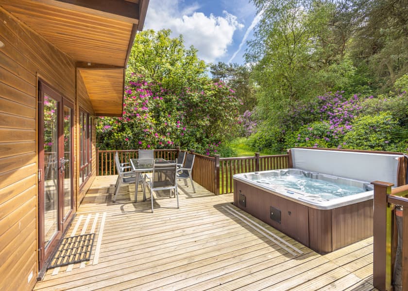 Haddon Classic Vogue 3 Spa - Darwin Forest, Matlock