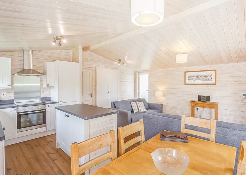 Haddon Classic Vogue 3 Spa - Darwin Forest, Matlock