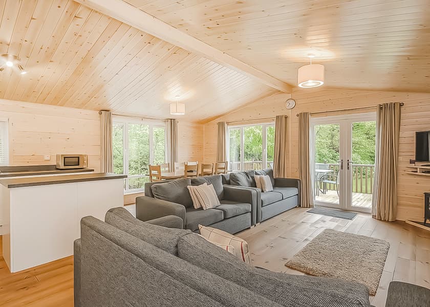 Haddon Classic Vogue 4 (Pet) - Darwin Forest, Matlock