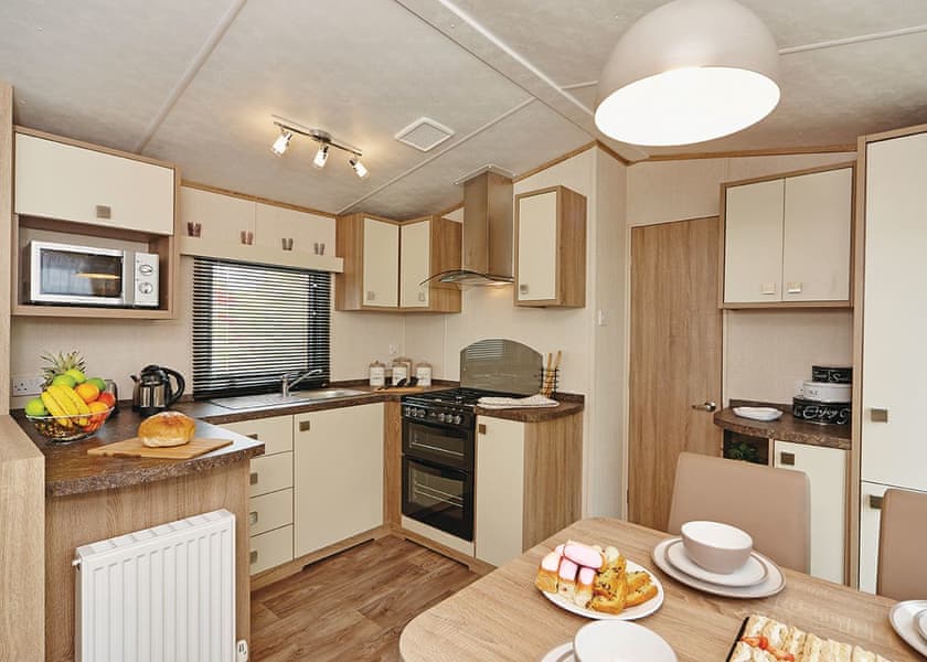 Comfort Plus Caravan 6 Hot Tub - Dartmoor View, Okehampton