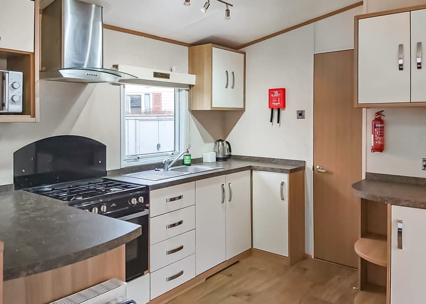 Classic Caravan 6 Hot Tub - Dartmoor View, Okehampton