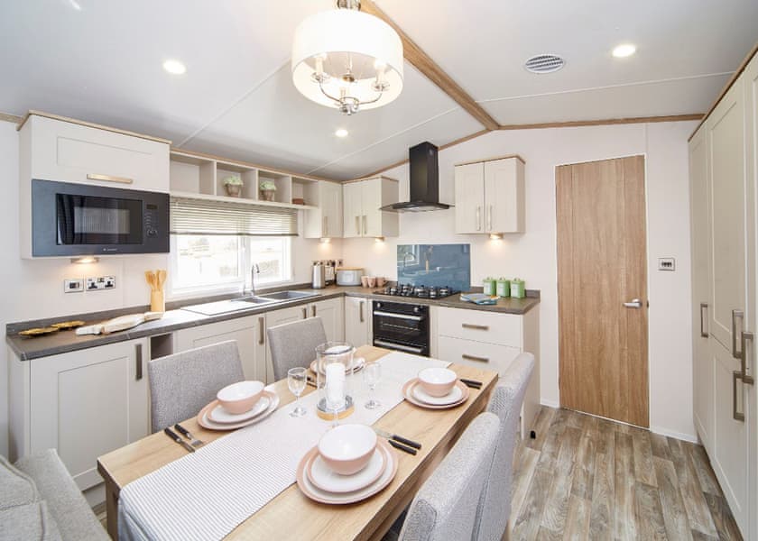 Superior Holiday Home Hot Tub 6 - Dartmoor View, Okehampton