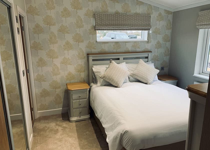 Signature Lodge Hot Tub 9 - Delamere Lake Sailing and Holiday Park, Delamere Forest