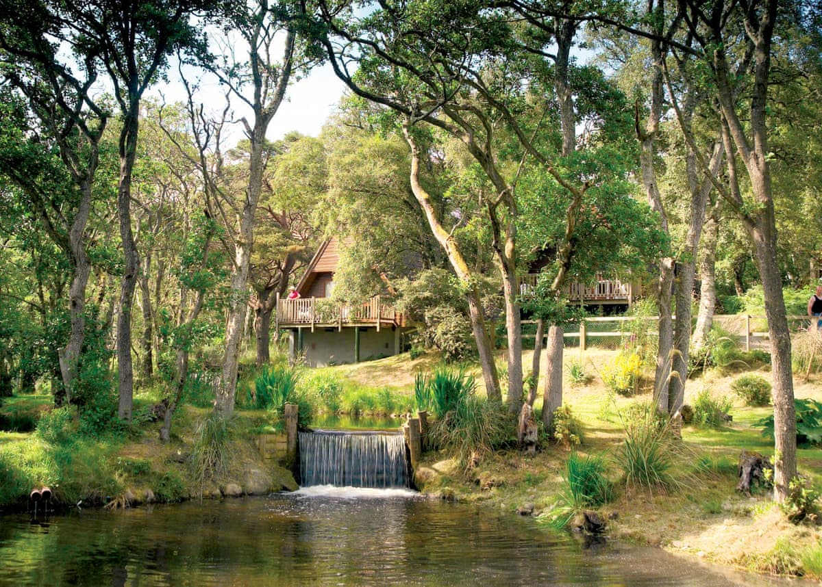 Delny Highland Lodges - Image 1