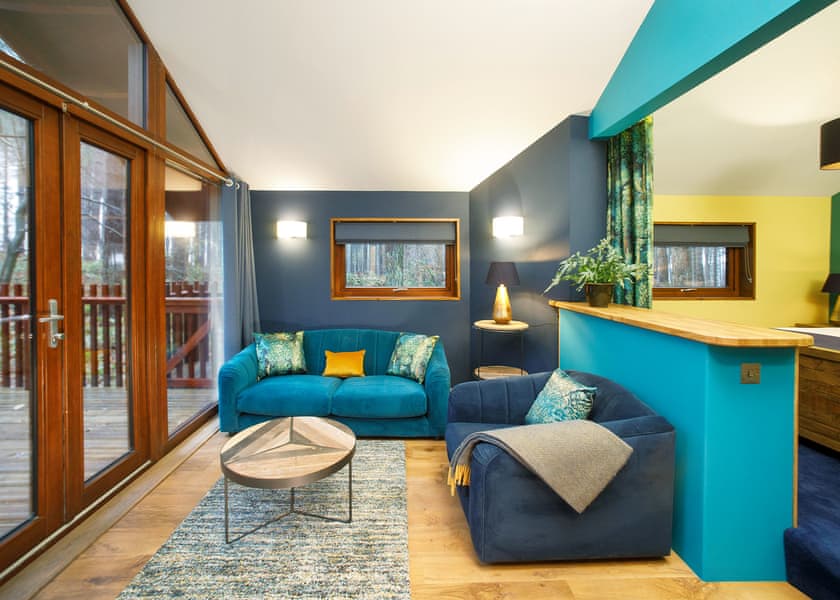 Golden Oak Hideaway pet - Delamere Forest Lodges, Frodsham