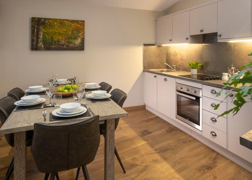 Silver Birch (Double) 3 Secluded View Pet - Delamere Forest Lodges, Frodsham
