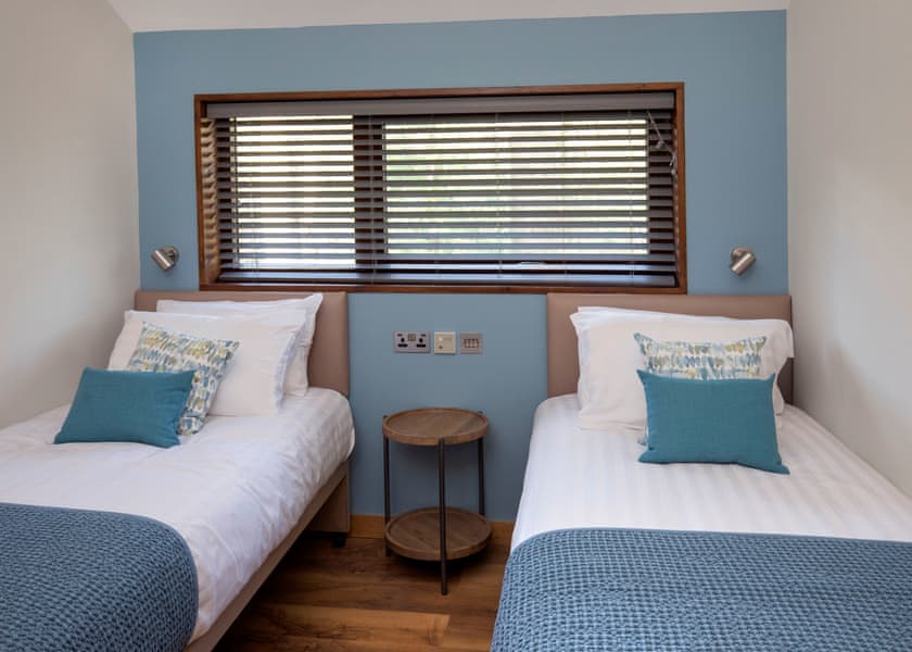 Silver Birch (Double) 3 Secluded View Pet - Delamere Forest Lodges, Frodsham