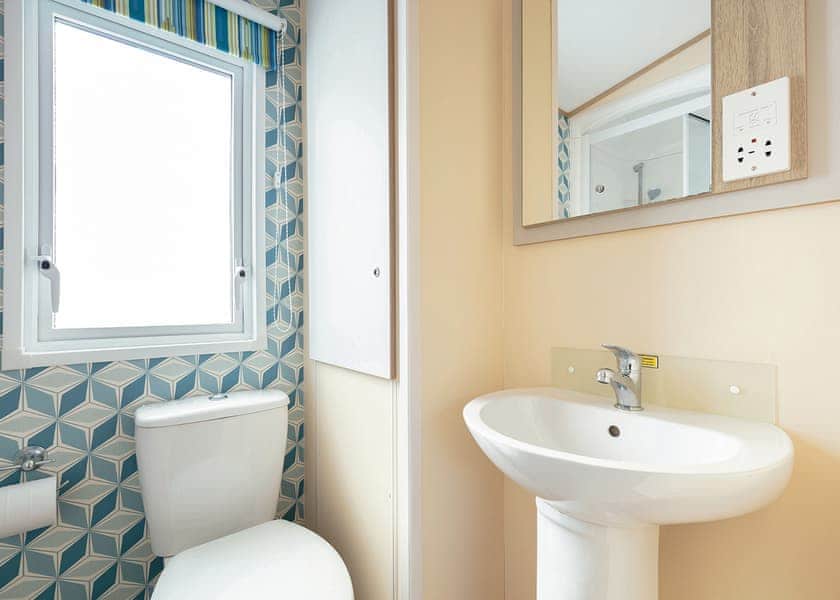 Devon Cliffs Saver 2 - Devon Cliffs, Exmouth