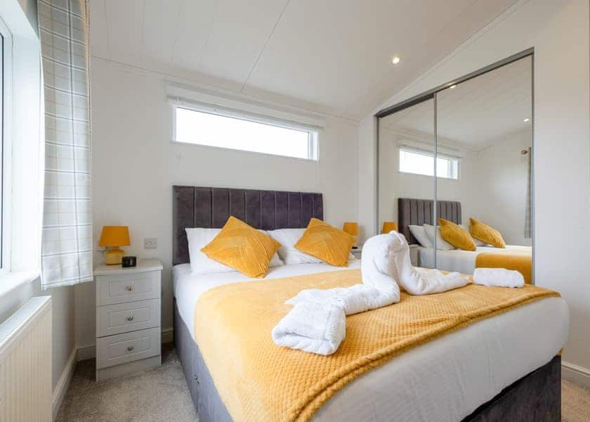 The Lake House - Docker Holiday Park, Carnforth