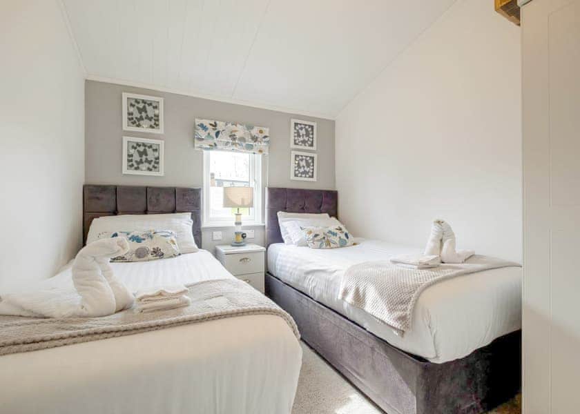 Wine Down Retreat - Docker Holiday Park, Carnforth