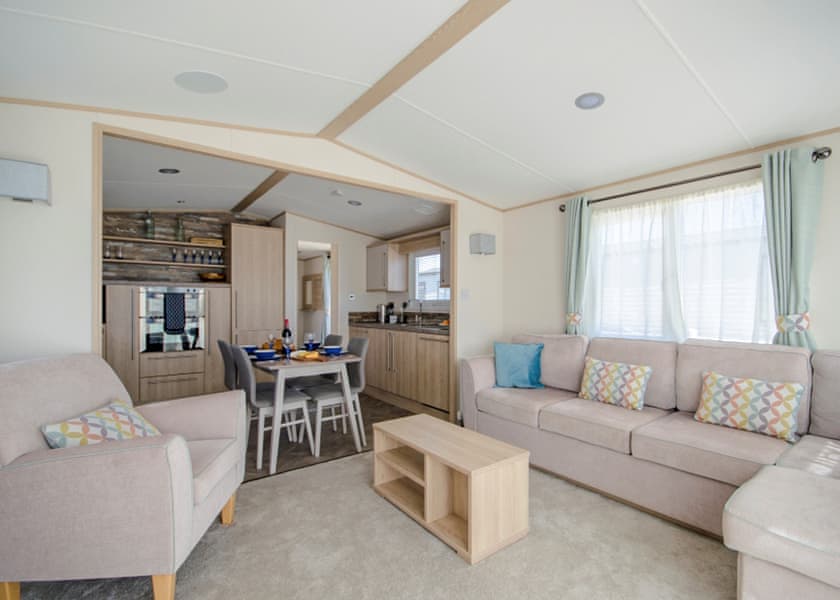 Platinum Caravan 2 with Decking - Dovercourt, Dovercourt