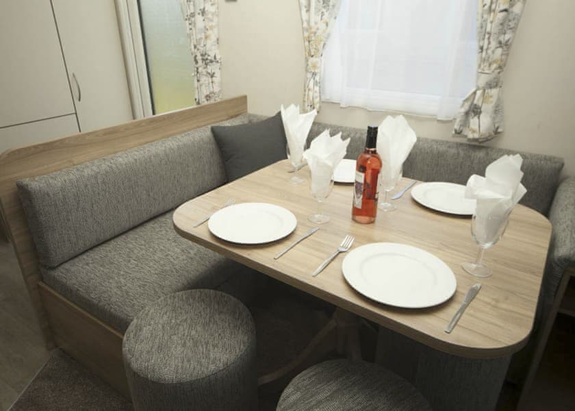 Gold  3 Caravan sleeps 6 - Dovercourt, Dovercourt 