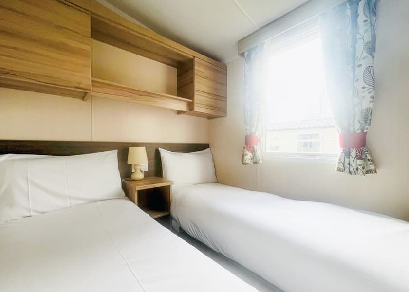 Super Finch T6/T8 - Woodovis Park, Tavistock