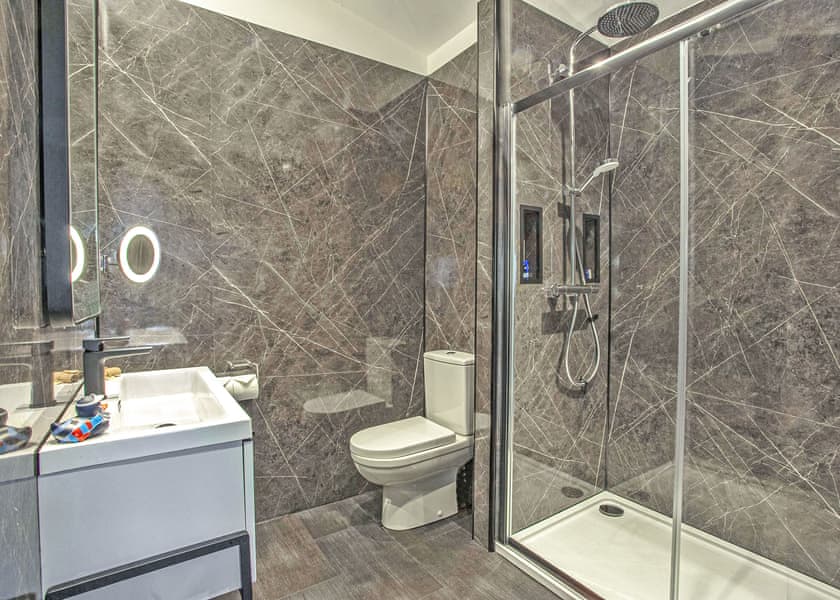 Arran - Dundonald Lodge Retreat, Troon