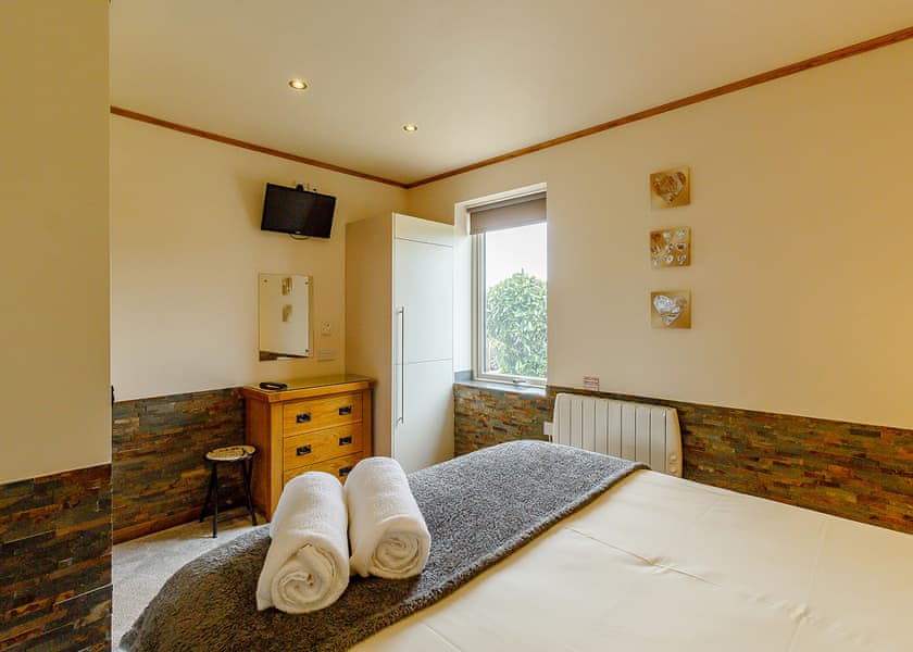 Little Owl Lodge - Durham Coastal Lodges, Haswell, Nr Durham