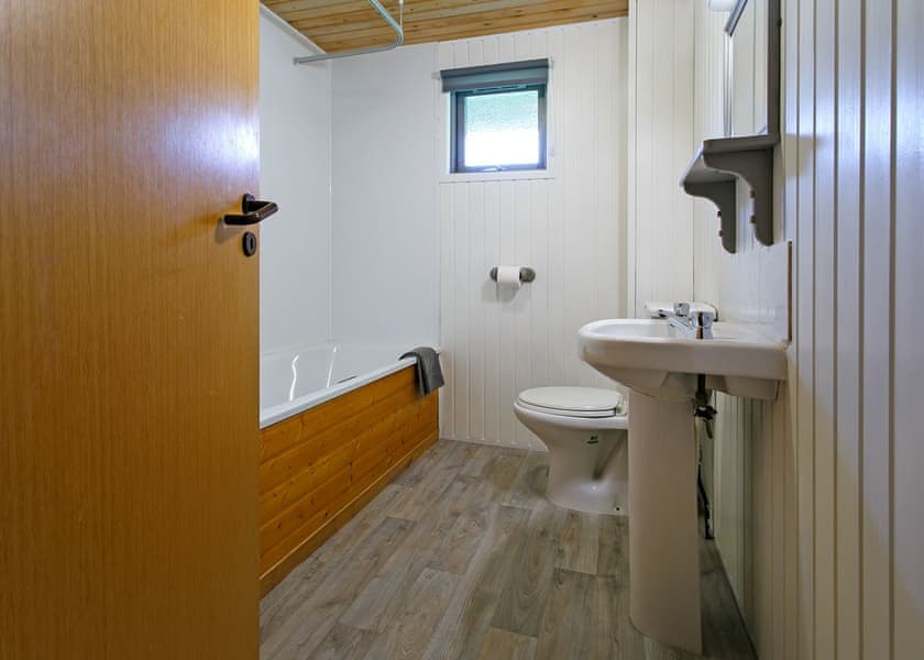 Loch Earn Villa - Lochearnhead Loch Side, Lochearnhead, Perthshire