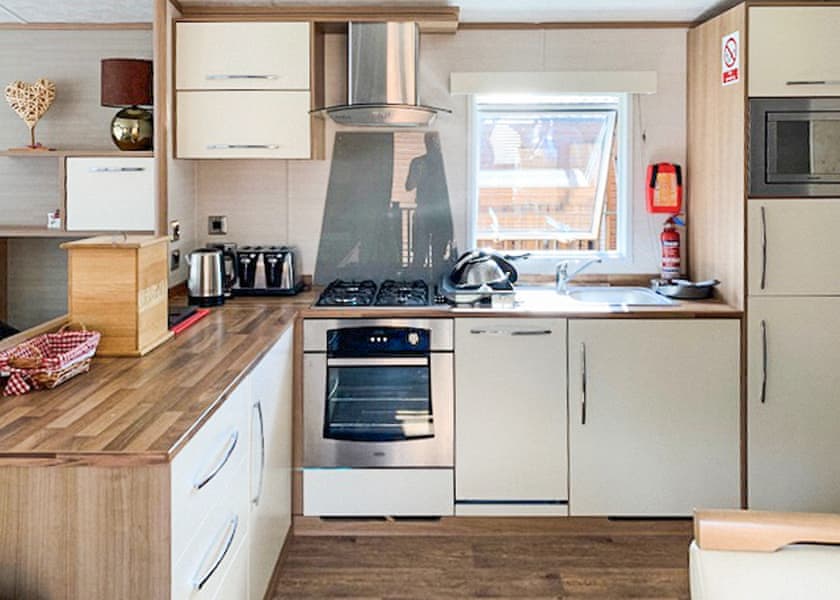 Luxury Holiday Home 4, Superior Holiday Home 4 - Edgeley Holiday Park, Albury, Guildford