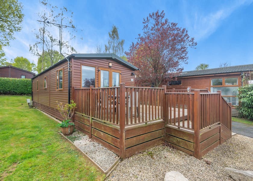 Comfort Holiday Home 4 - Edgeley Holiday Park, Albury, Guildford