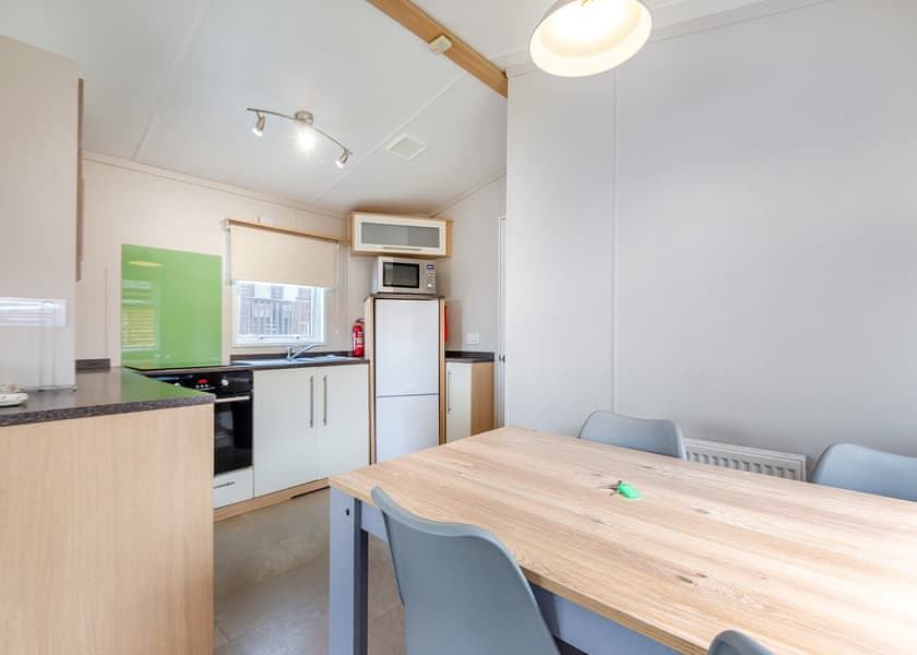 Comfort Holiday Home 4 - Edgeley Holiday Park, Albury, Guildford