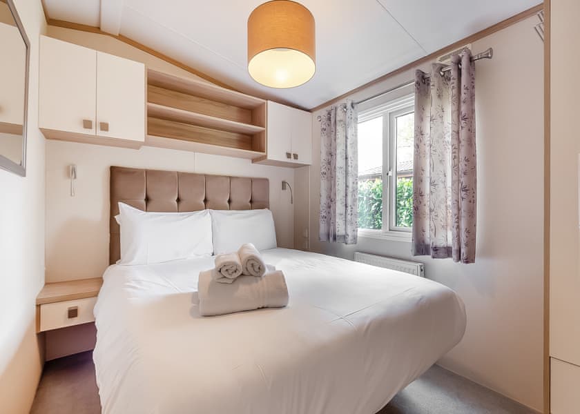 Superior Holiday Home 6 - Edgeley Holiday Park, Albury, Guildford