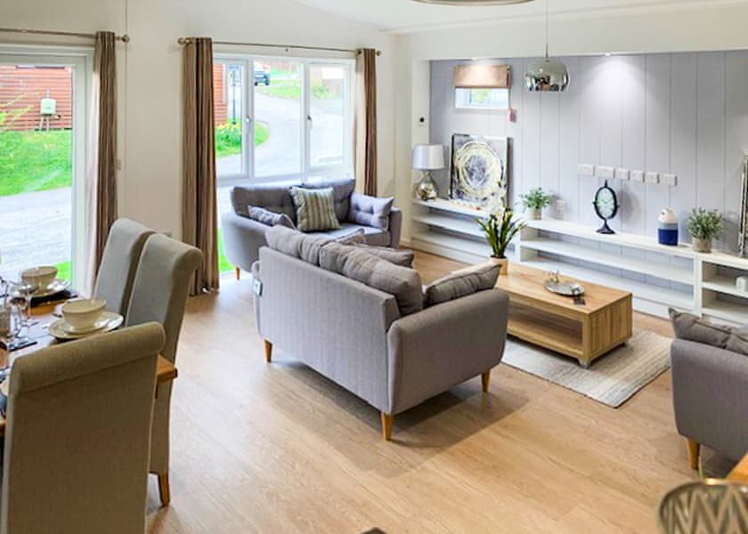 Comfort Plus Lodge 4 - Edgeley Holiday Park, Albury, Guildford