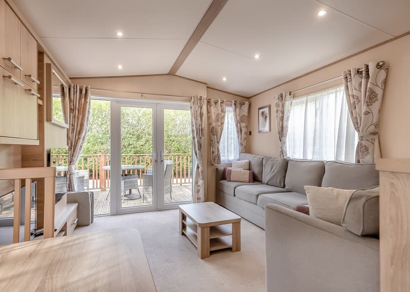 Comfort Lodge 6 (Pet) - Edgeley Holiday Park, Albury, Guildford