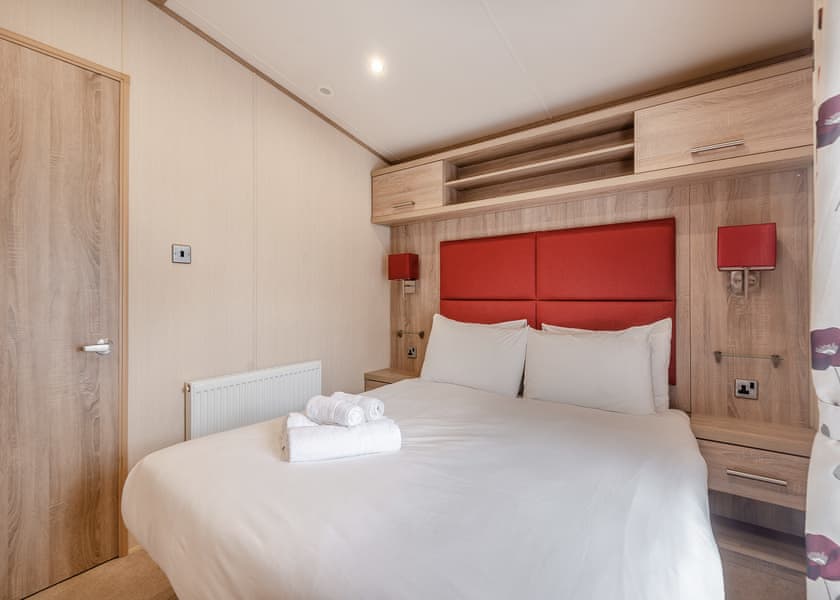 Comfort Lodge 6 (Pet) - Edgeley Holiday Park, Albury, Guildford