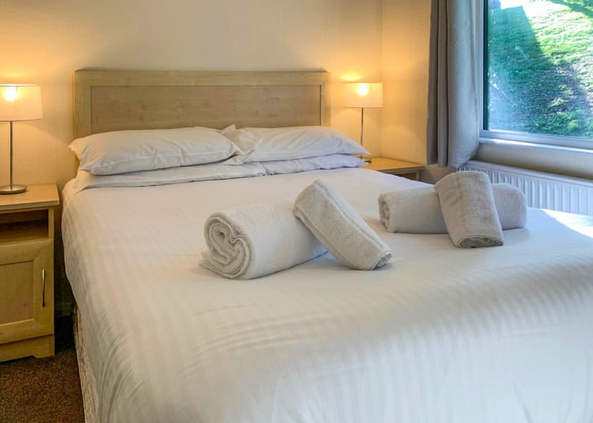 Classic Lodge 4 - Edgeley Holiday Park, Albury, Guildford