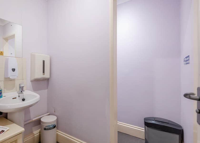 Comfort Lodge 4 - Edgeley Holiday Park, Albury, Guildford