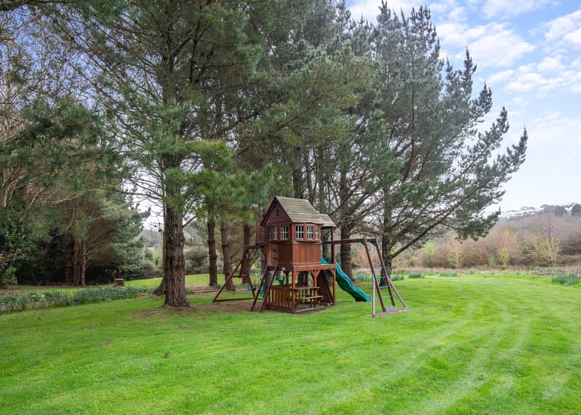 The Emerald, Carnon Downs