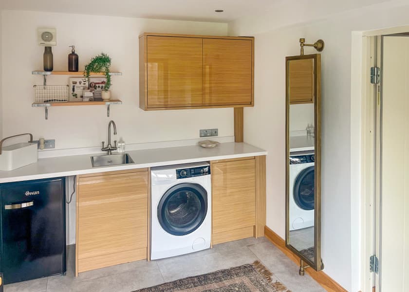 Fern - The Emerald, Carnon Downs