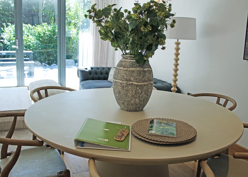 Drift - The Emerald, Carnon Downs