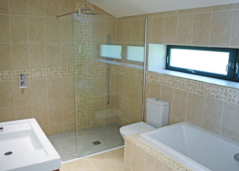 Drift - The Emerald, Carnon Downs