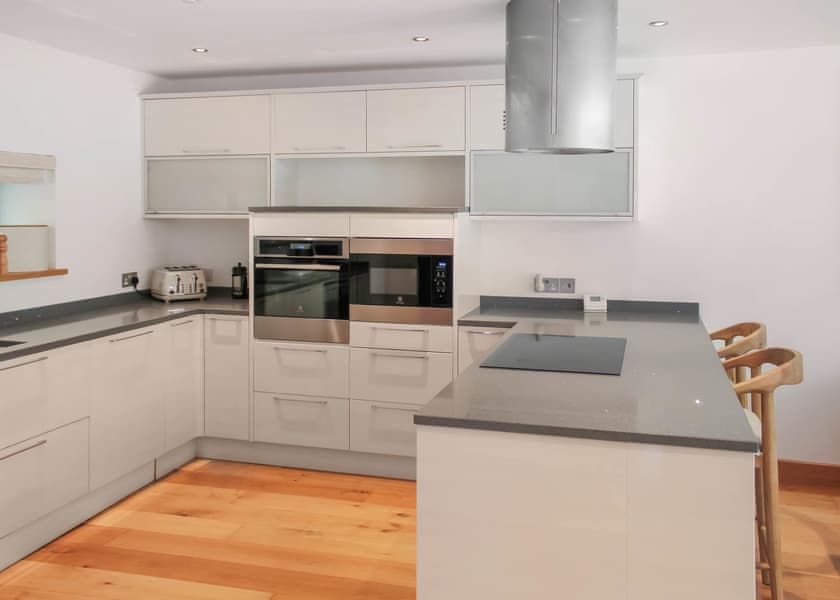 Coast - The Emerald, Carnon Downs