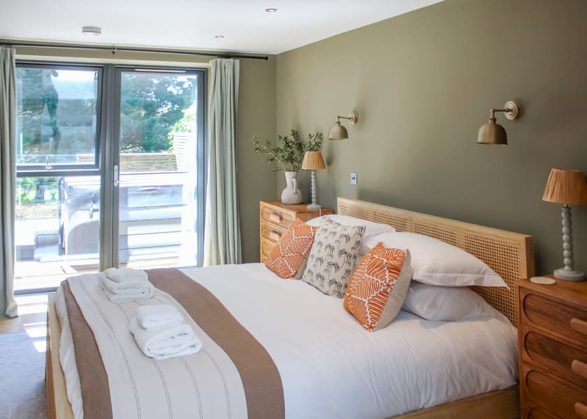 Cedar - The Emerald, Carnon Downs