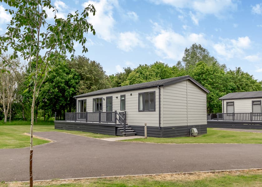 Stisted Lodge - The Essex Country Club, Earls Colne, Colchester