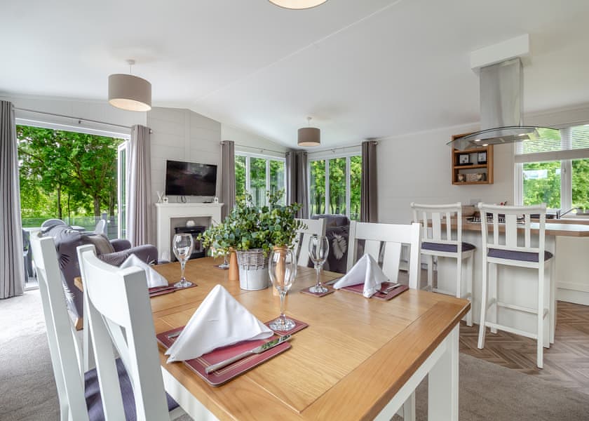 Stisted Lodge - The Essex Country Club, Earls Colne, Colchester