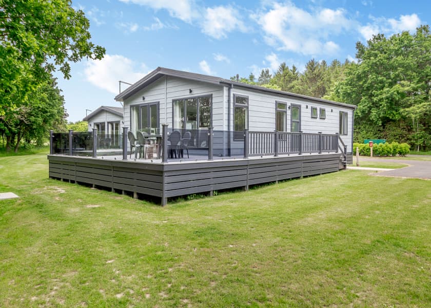 Chappel Lodge Pet - The Essex Country Club, Earls Colne, Colchester