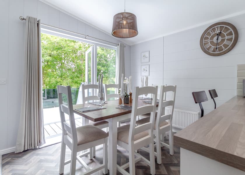 Chappel Lodge Pet - The Essex Country Club, Earls Colne, Colchester