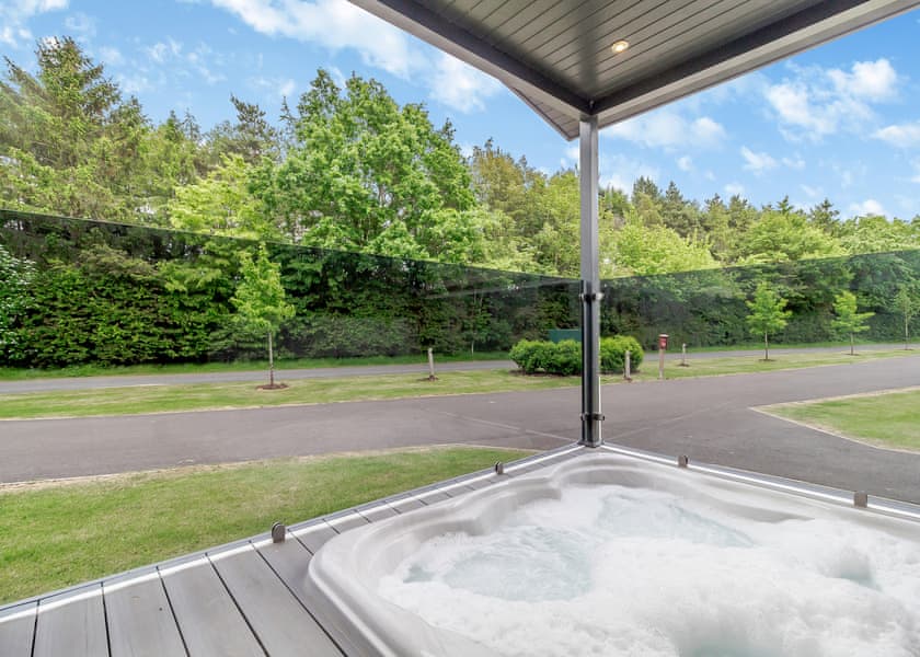 Coggeshall Lodge Pet - The Essex Country Club, Earls Colne, Colchester