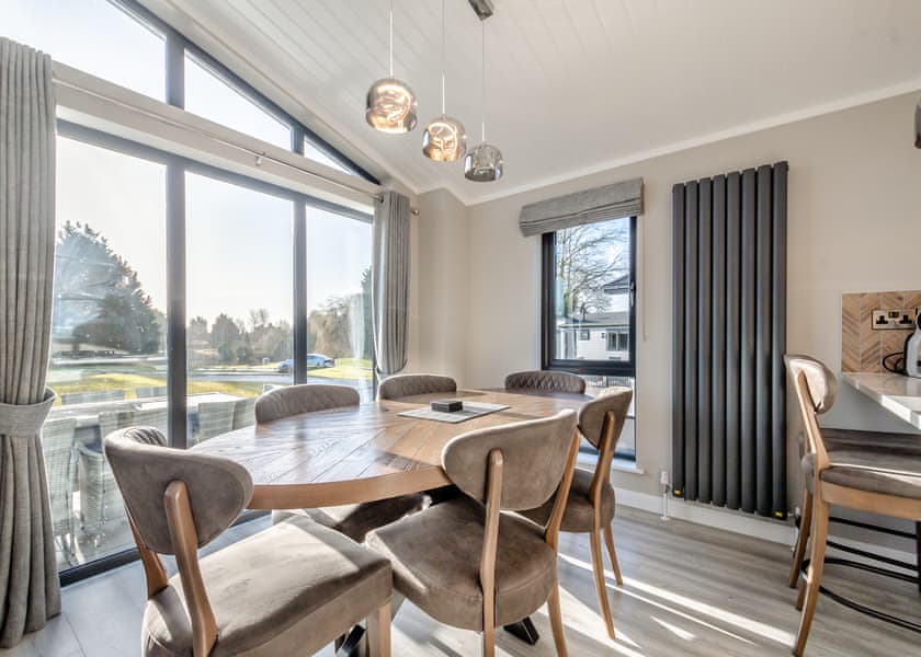 Cygnet Lodge - Faringdon Grange, Faringdon