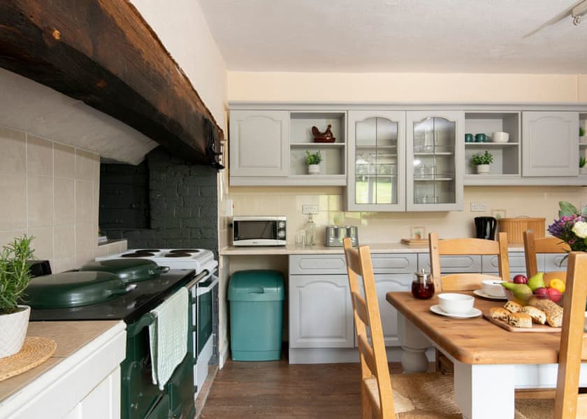 Dovecote Cottage - Otter Falls, Upottery, Honiton