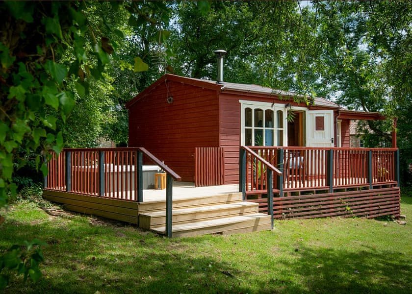 Little Lodge - Otter Falls, Upottery, Honiton