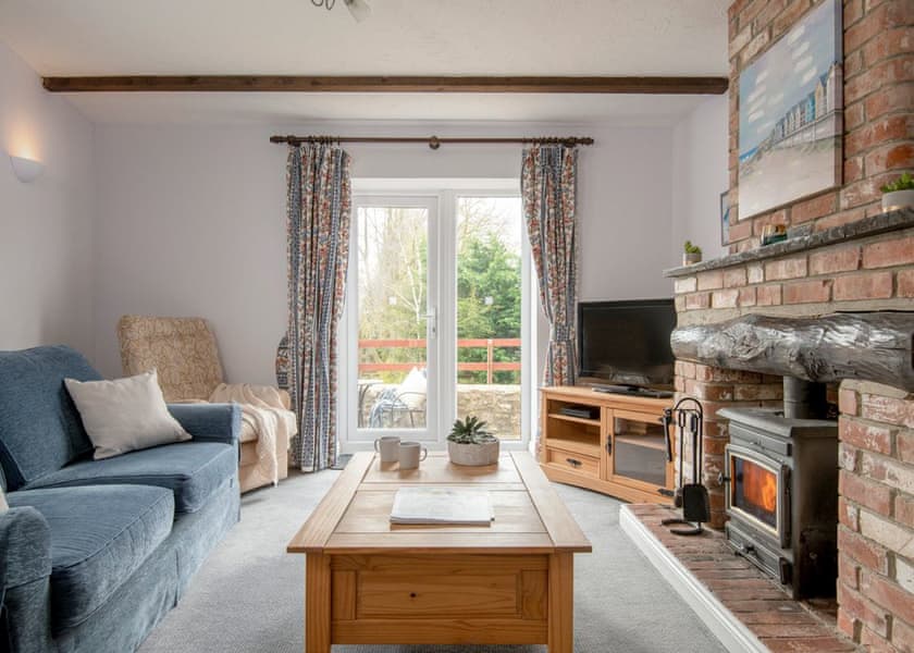 The Byre with Hot Tub - Otter Falls, Upottery, Honiton