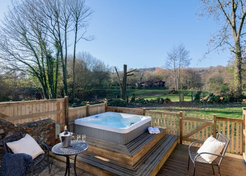 Otter Cottage - Otter Falls, Upottery, Honiton