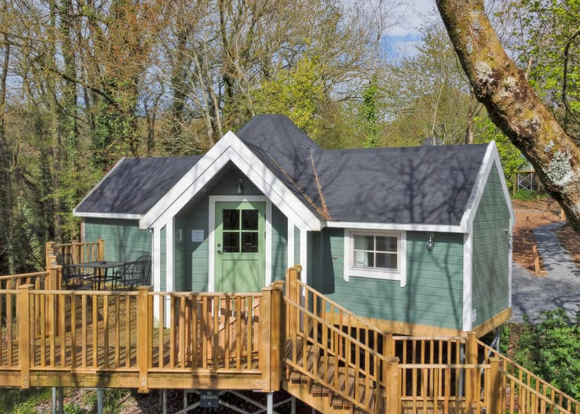 One bedroom Treehouse (no Hot tub) - Otter Falls, Upottery, Honiton