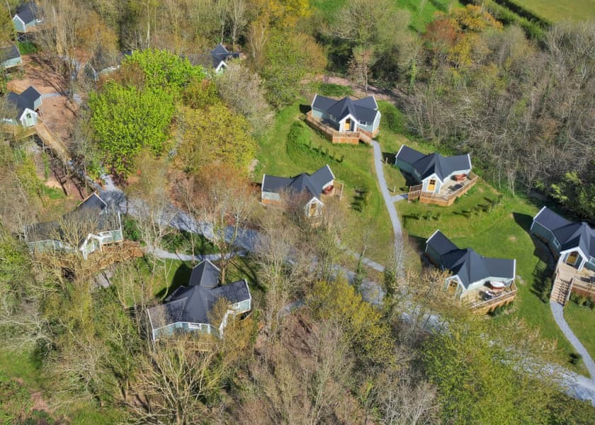 Two bedroom Treehouse (no Hot tub) - Otter Falls, Upottery, Honiton