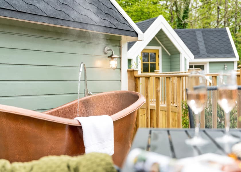 One bedroom Retreat with Copper bath - Otter Falls, Upottery, Honiton